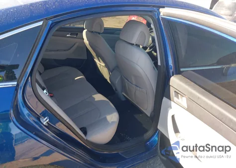 2015 Hyundai Sonata Se z USA, uszkodzony, nr VIN 5NPE24AF8FH026173